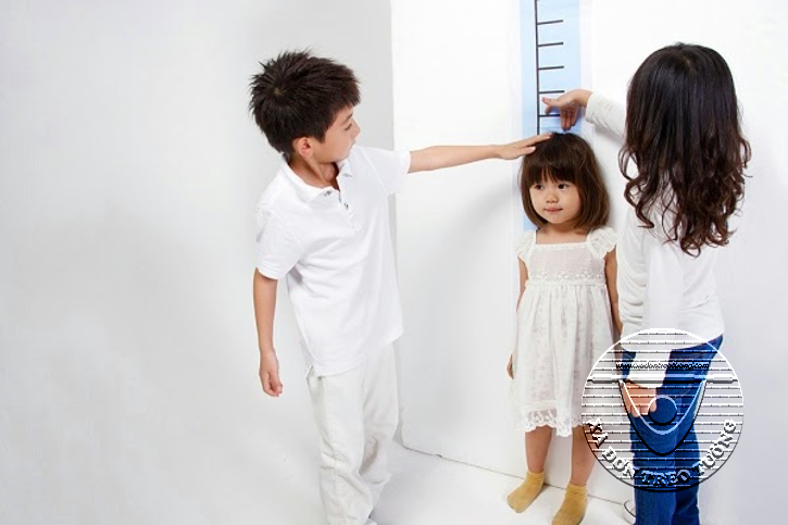 Tập xà đơn xếp cho trẻ em giúp bé tăng chiều cao